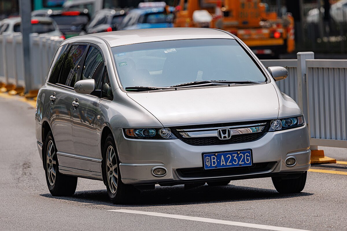 Honda Odyssey 3. generace (2003-2008)