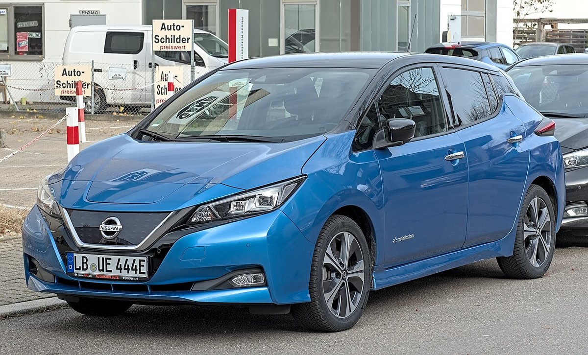 Nissan Leaf ZE1 (2017-2025)