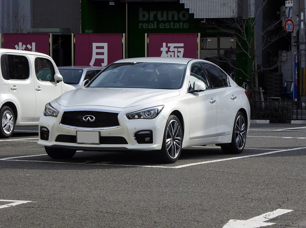 Nissan Skyline V37 (2014-dosud)