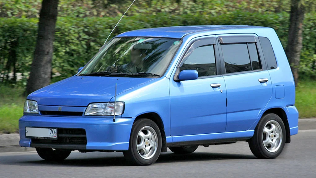 Nissan Cube Z10 (1998-2002)