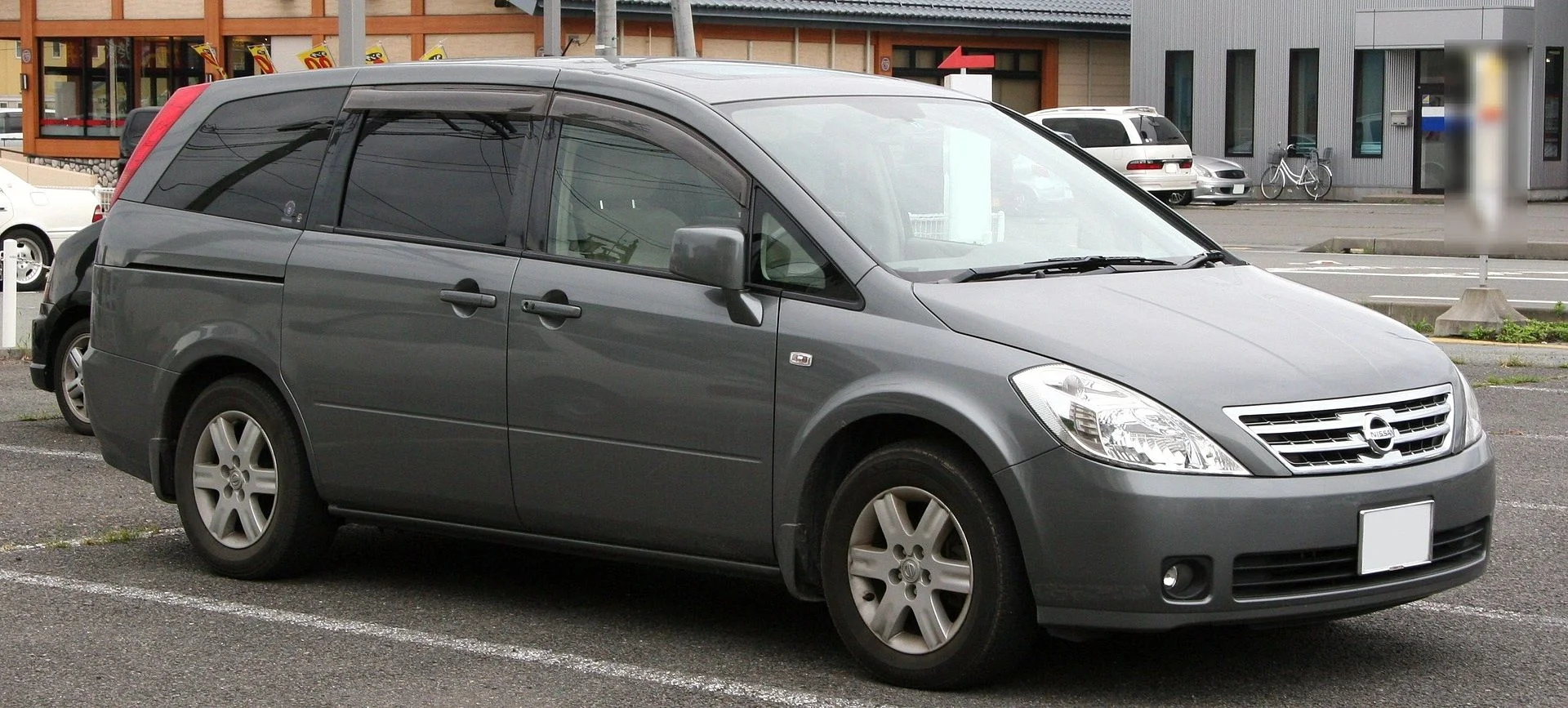 Nissan Presage U31 (2003–2009)