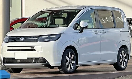 Honda Freed GT (2024–)