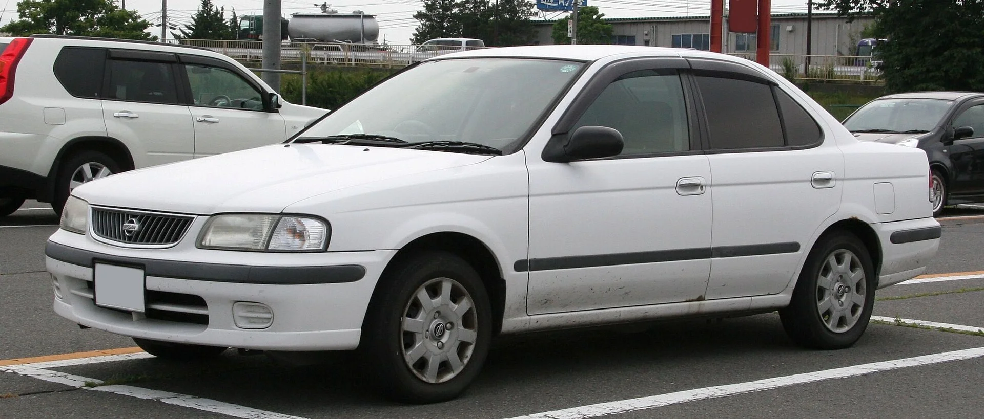 Nissan Sunny B15 (1998-2004)