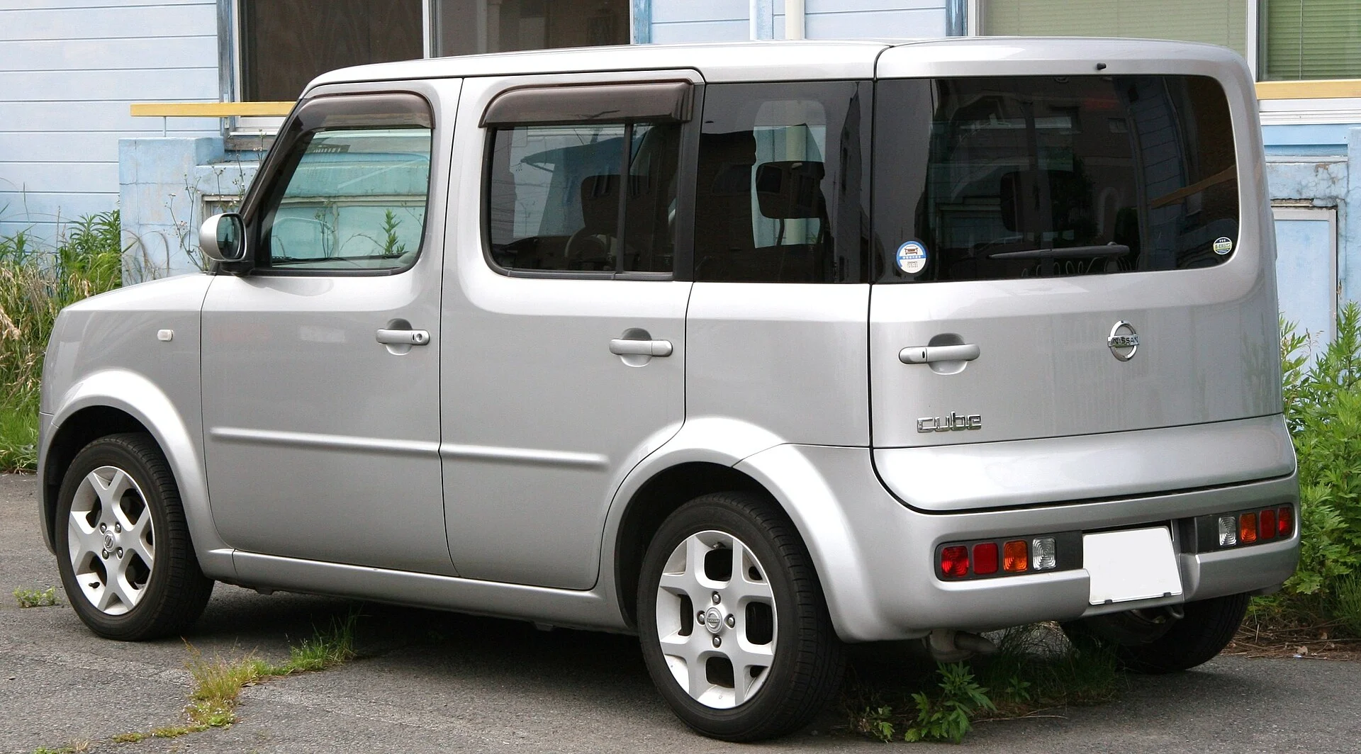 Nissan Cube Z11 (2002-2008)
