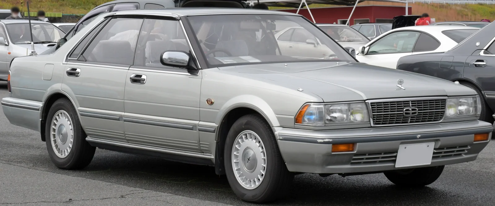 Nissan Gloria Y31 (1987–1999)