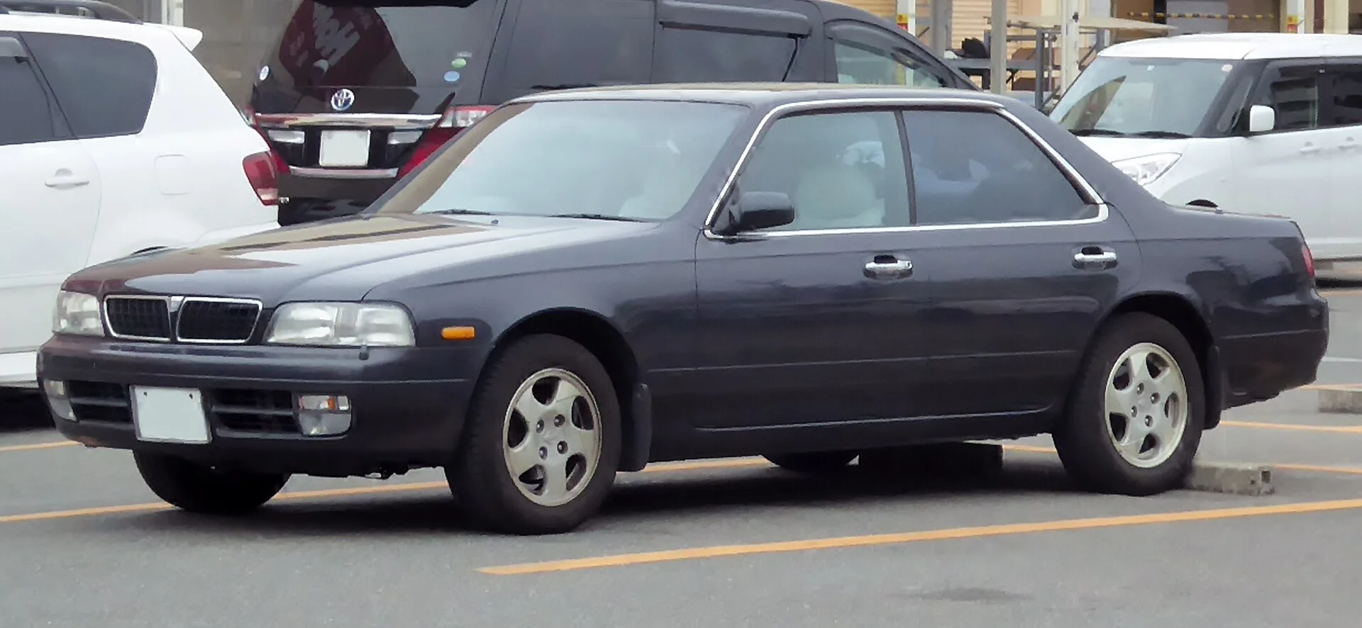 Nissan Laurel C34 (1993-1997)
