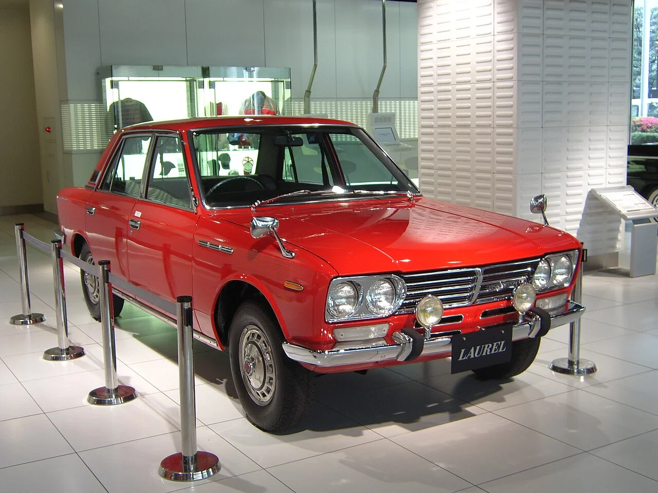 Nissan Laurel C30 – zrození luxusního sedanu