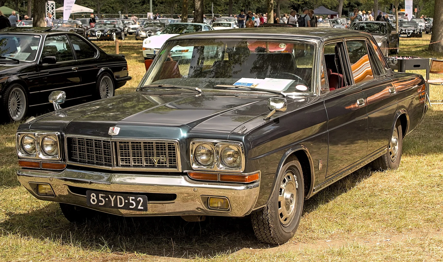 Nissan President H250 (1973-1990)