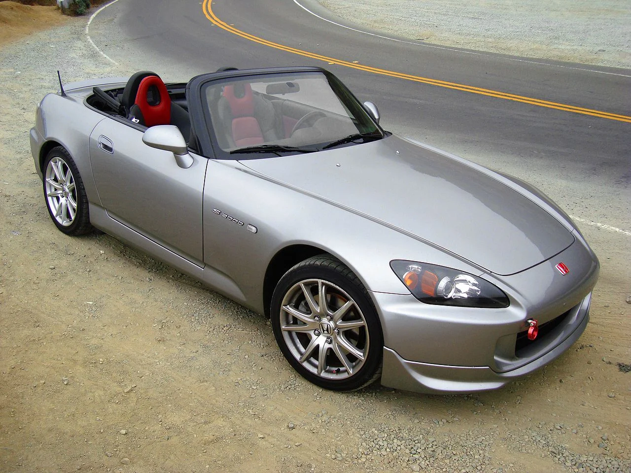 Honda S2000 AP2 2. generace