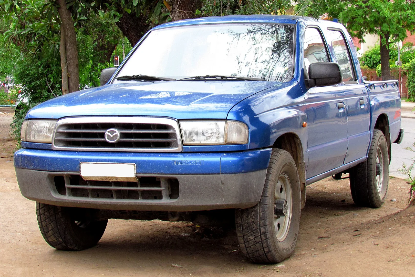 Mazda B Series UN (1998–2006)