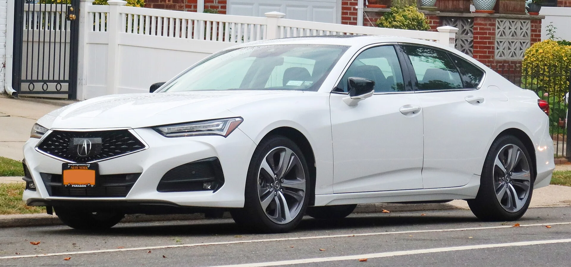Acura TLX UB5-UB7 – vlastní platforma a návrat Type S
