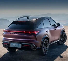 Infiniti QX65 – detail zadní části