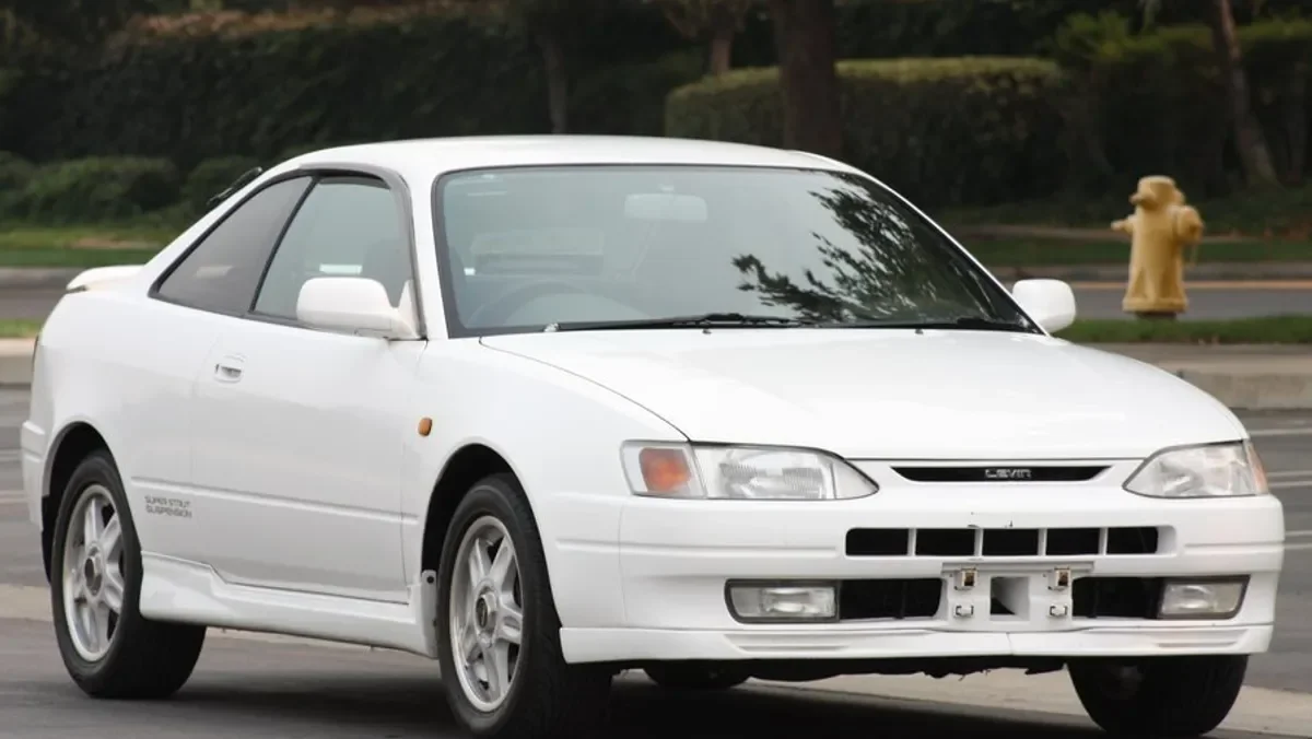 Toyota Corolla Levin AE111 (1995–2000)