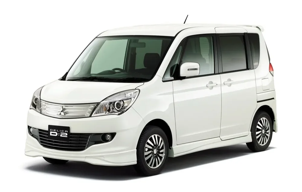 Mitsubishi Delica D:2 MB15S (2011-2015) - Kompaktni minivan z dilen Suzuki