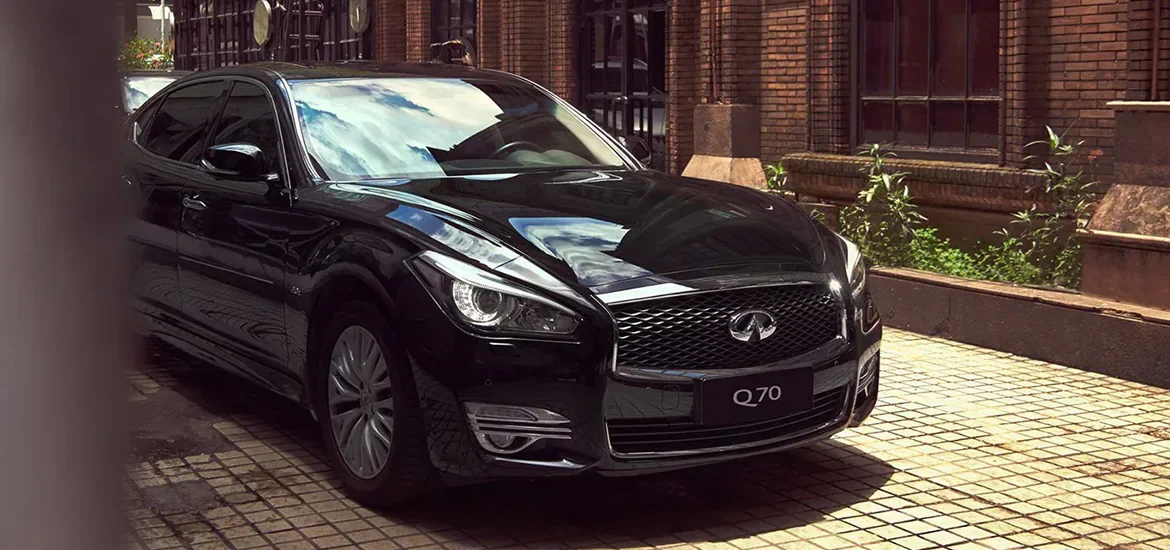 Infiniti Q70 Y51 (2014–2019)