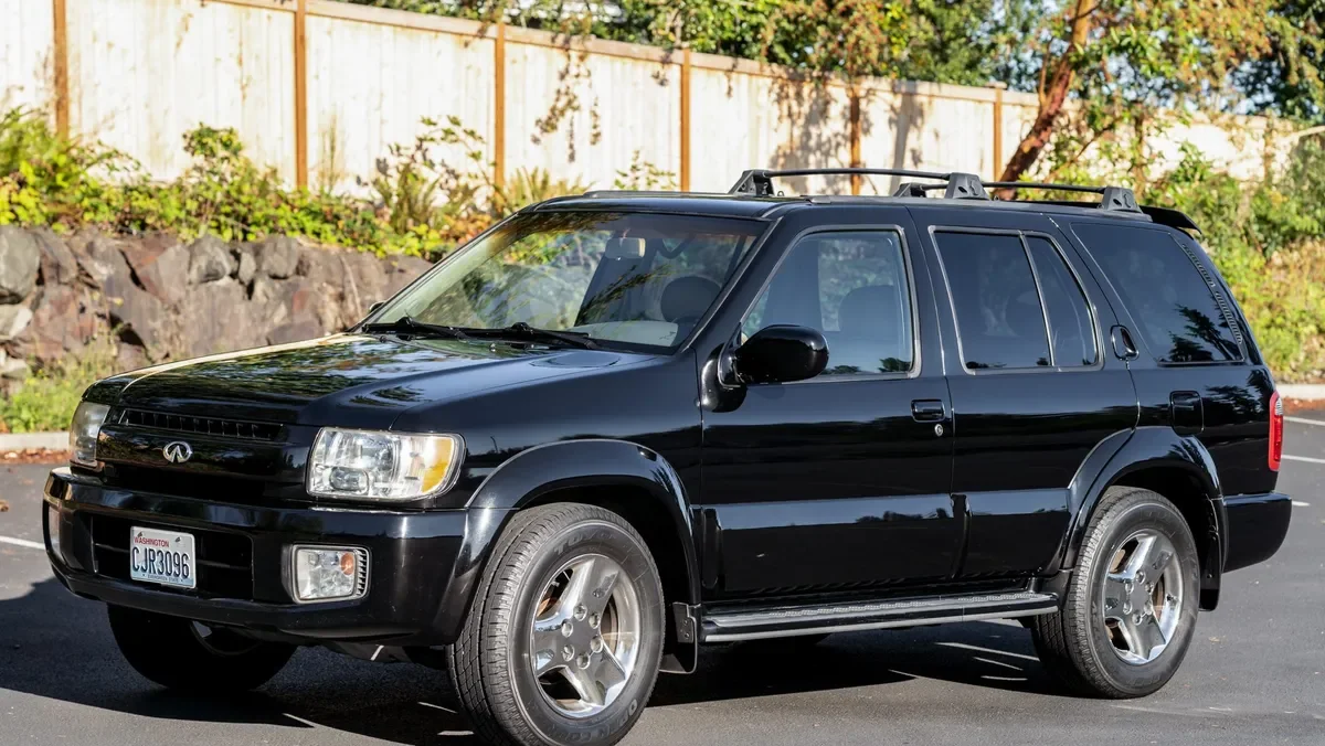 Infiniti QX4 R50 FL (2001–2003)