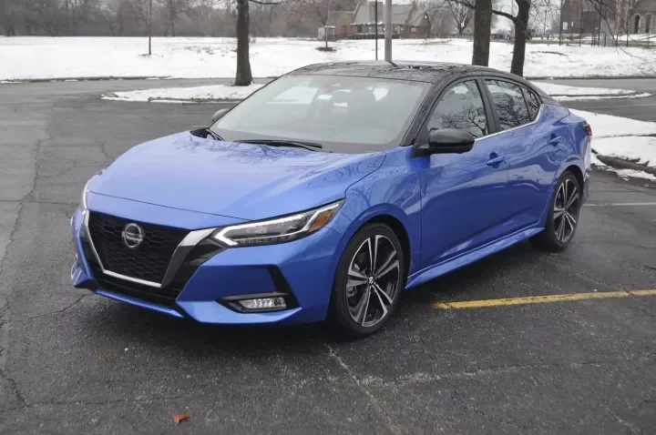 Nissan Sentra SR 2026: rozumná volba s nádechem sportovního ducha