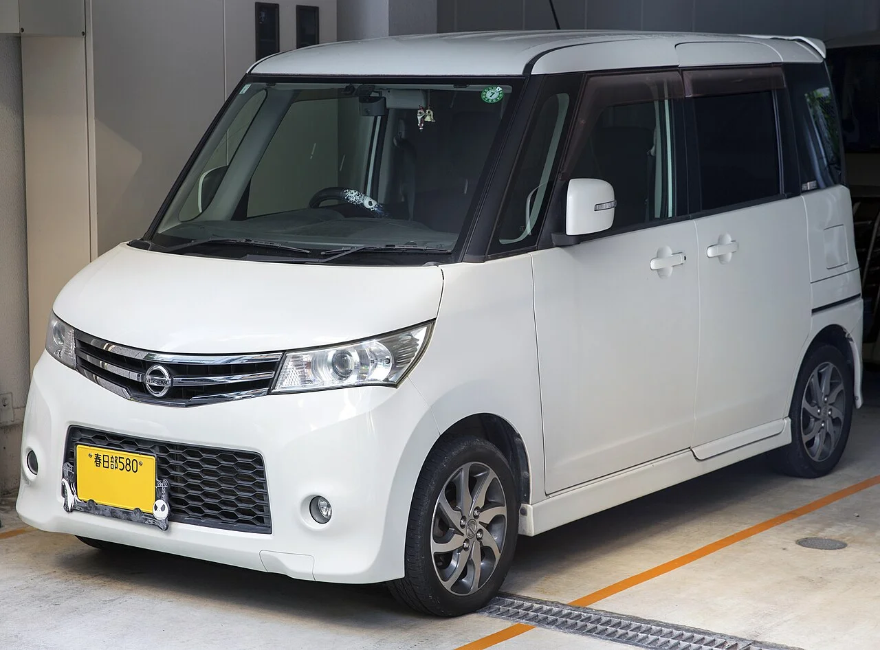 Nissan Roox 1. generace (ML21S)