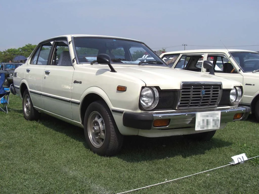 Toyota Sprinter 3. generace (E70)
