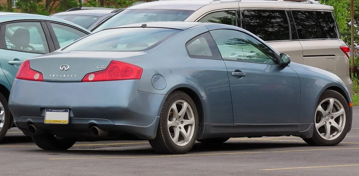 Infiniti G35 1. generace (V35)