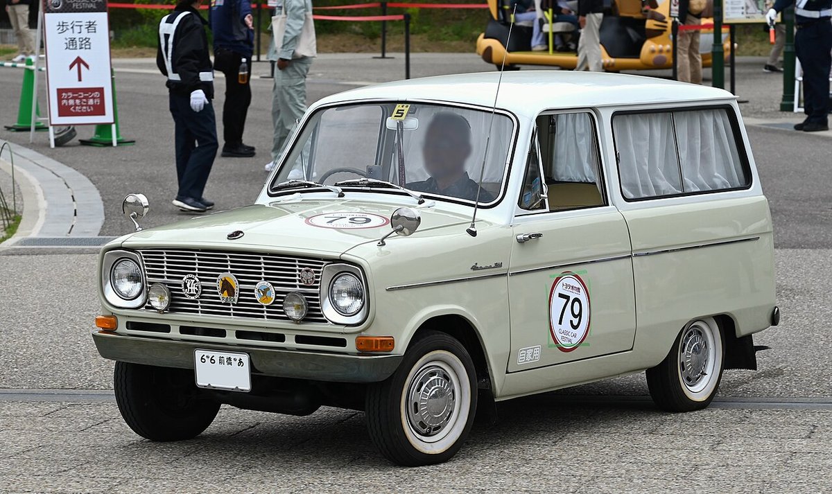 Mitsubishi 360 1. generace (LT20)