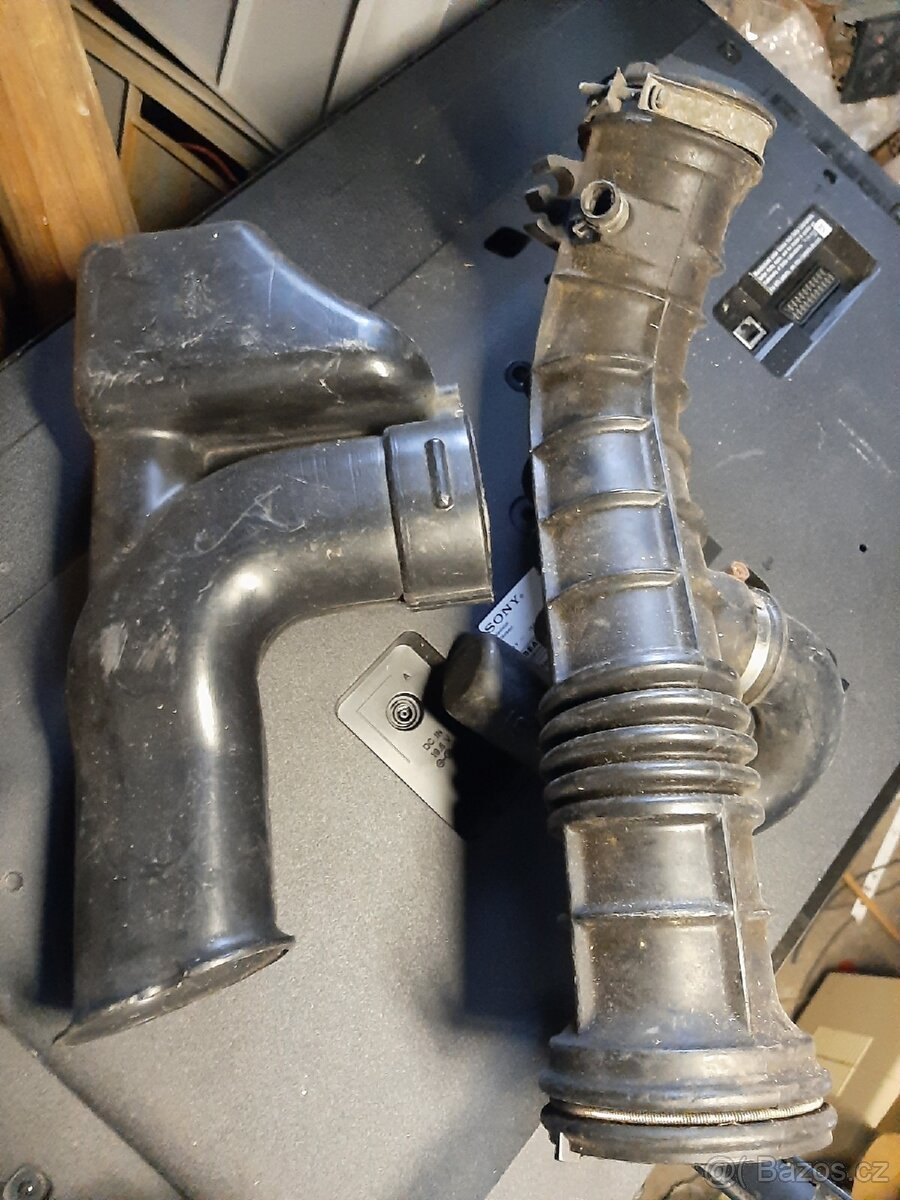 Část sání Honda Del Sol